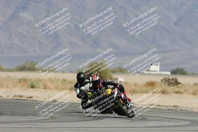 media/Oct-04-2025-CVMA (Sat) [[408bcdd6e4]]/Race 10-Amateur Supersport Middleweight/
